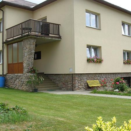 Apartment Vysocina 스브라드카 객실 사진